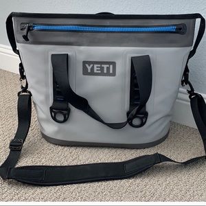 YETI Hopper Two 30 Cooler Bag